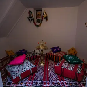 Qamar Fès